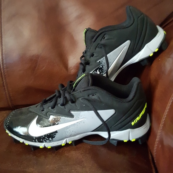 Nike Shoes | Nwob Nike Vapor Baseball Shoes Youth Size 5Y | Color: Black/Gray | Size: 5bb | Erik73warner's Closet